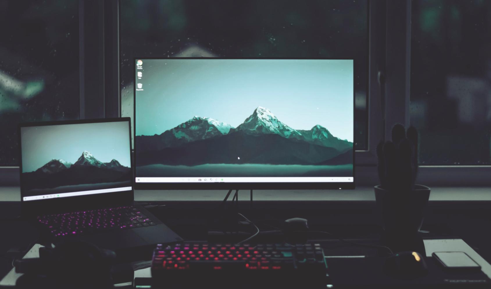 Person beim Lernen und persönlicher Entwicklung